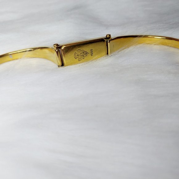 Gucci bangle watch - Picture 3 of 5